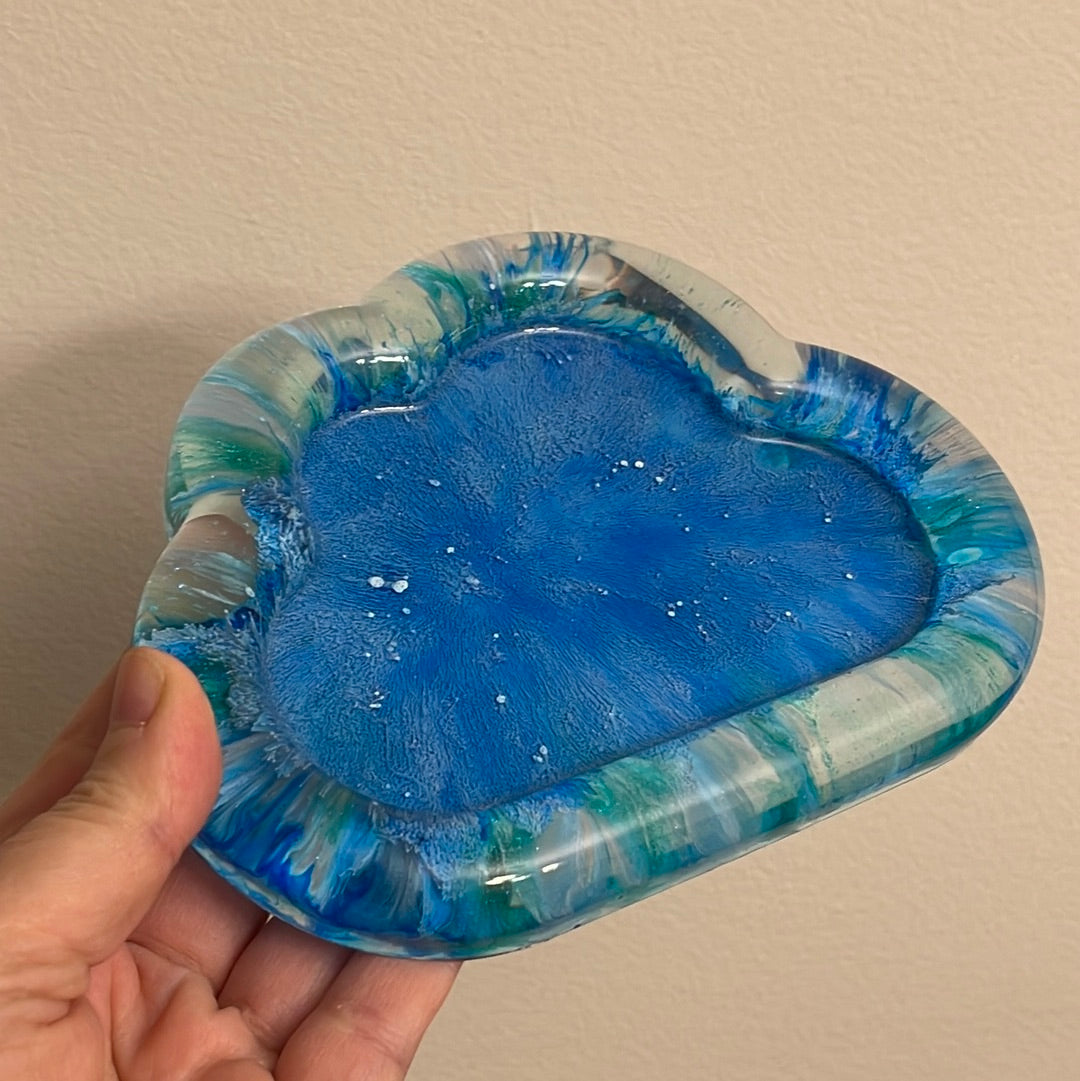 Cloud tray